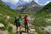 06 Verso il Rif. Barbellino con Pizzo Strinato